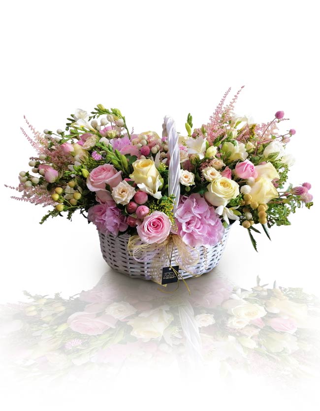 Wonderland flower basket